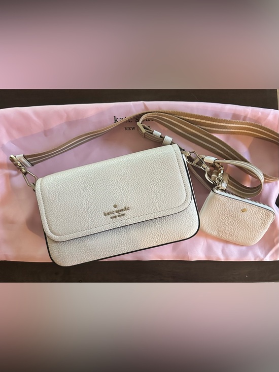 kate spade Handbags - NEW Kate Spade Cream Pebbled Leather Crossbody with Coin Pouch